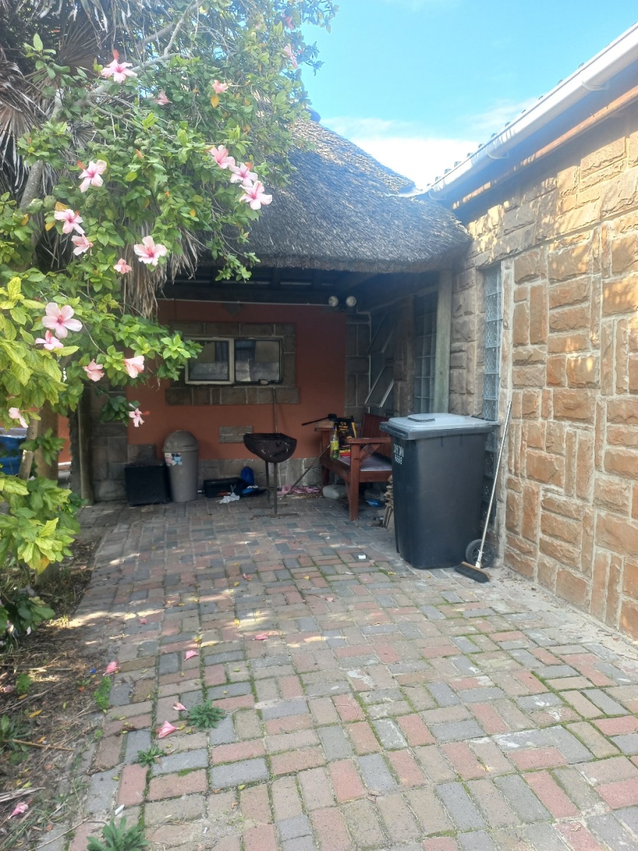  Bedroom Property for Sale in Greenfield Western Cape